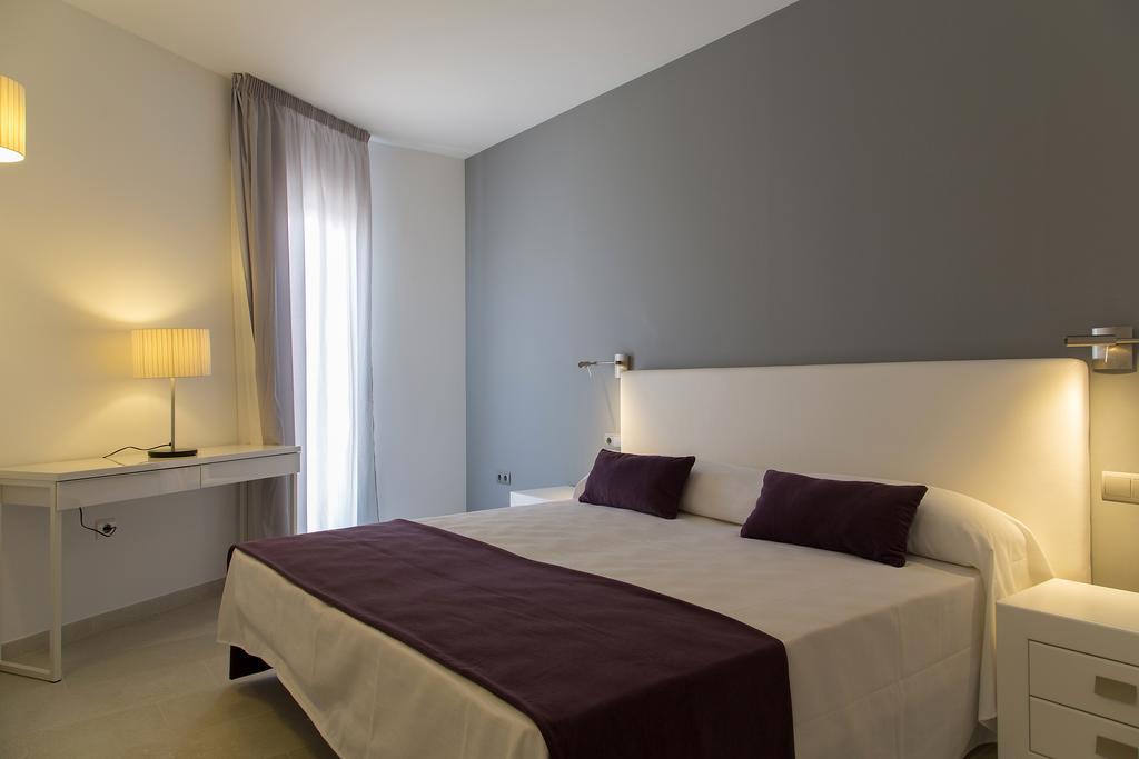Apartamentos Proa - Emar Hotels Only Adults Es Pujols Rom bilde